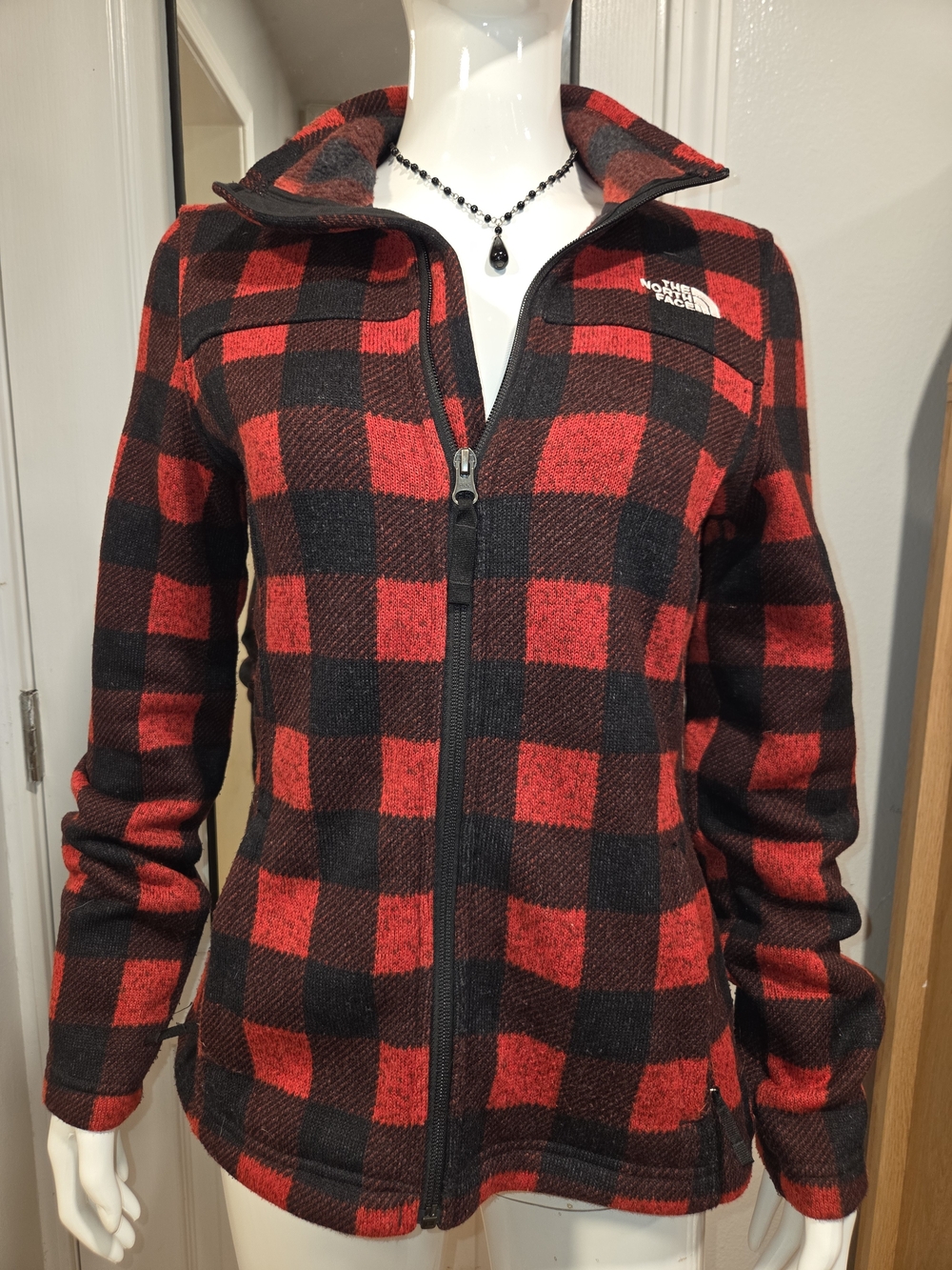 The North Face Women’s Red & Black Buffalo Plaid Fleece Jacket
